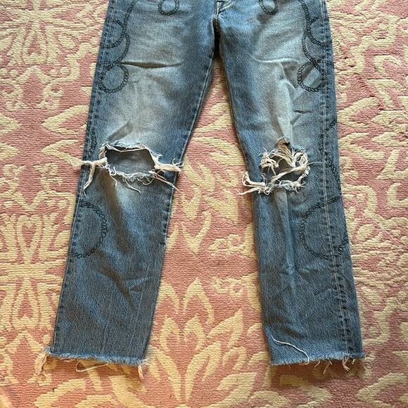 Levi's 501 Women's Jeans Light Wash Distressed Chain Embellished Button Fly Size - Picture 3 of 12